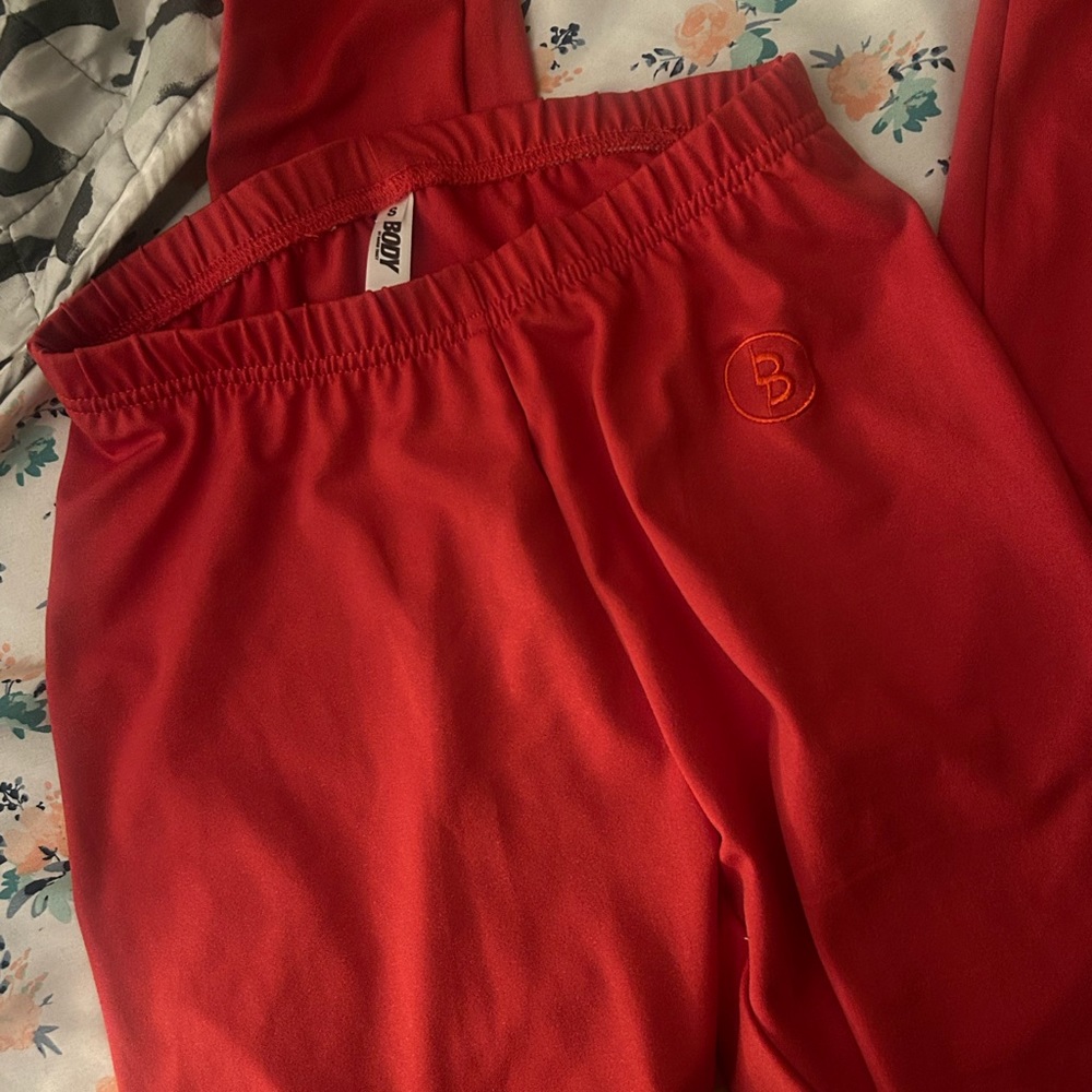 Red Body by Raven Tracy Basics Leggings